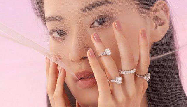 Cëvol：生而闪曜，为新世代女性打造无束缚的爱与闪耀